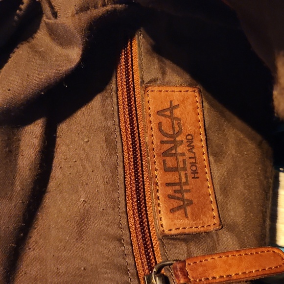 VILENCA HOLLAND genuine woven leather shoulder sling backpack - Picture 9 of 11